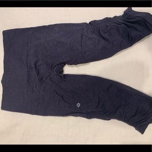 Lulu lemon grey cropped legging